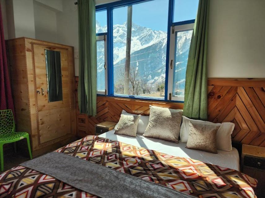 Safarnama Retreat Homestay - All Rooms With Mountain View 칼파 외부 사진